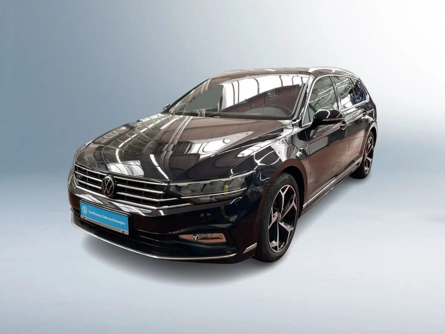 Volkswagen Passat Variant 1.5 TSI DSG Elegance R-line Navi Schwarz - 2