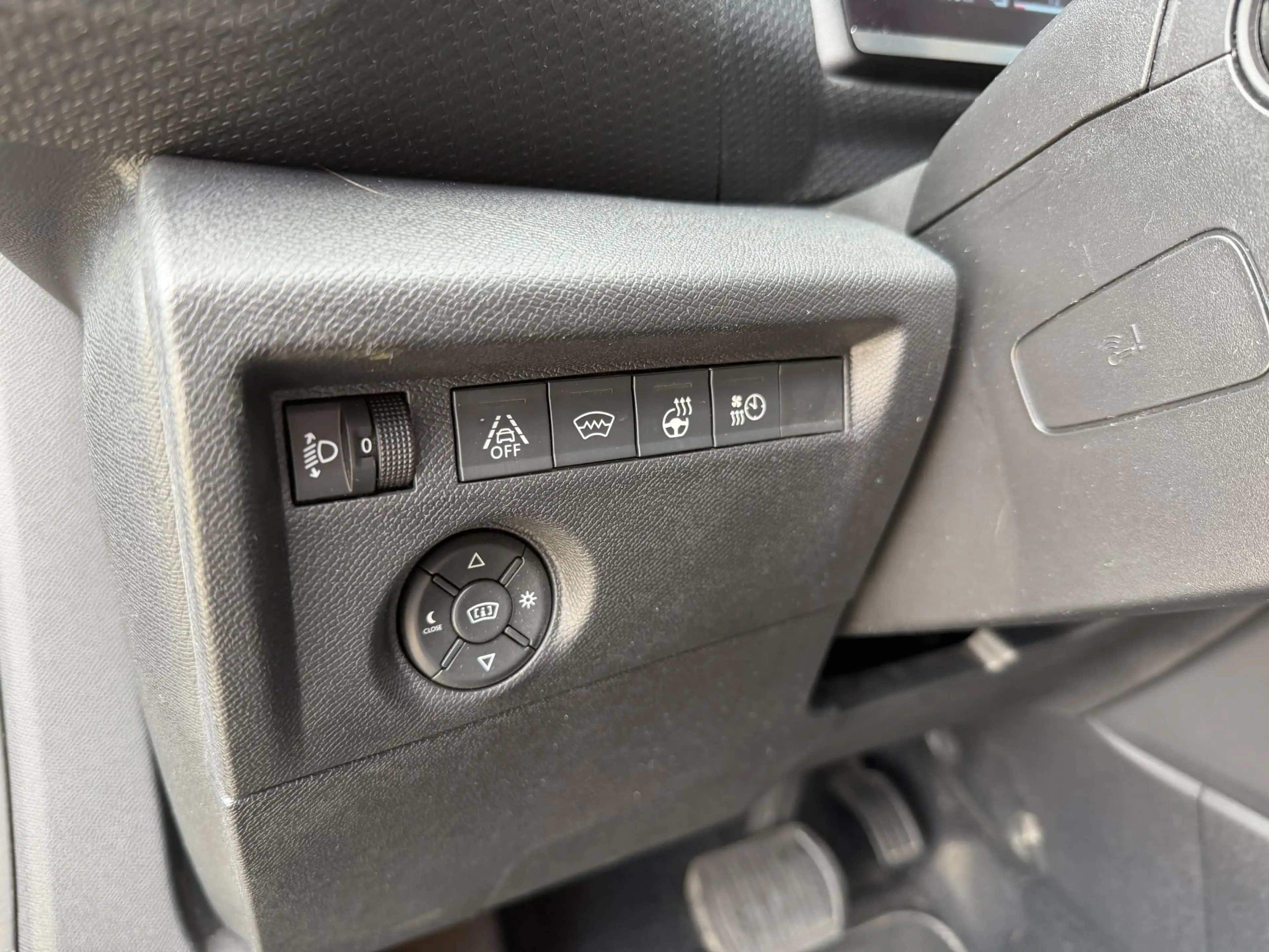 Citroen E-C4 Electric Shine 50 kWh Navigatie | stuur verwarming | stoelv — photo 10