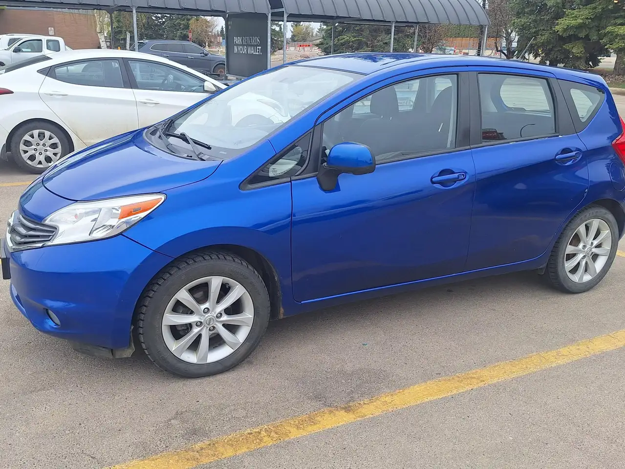 Nissan Note снимка Nissan Note