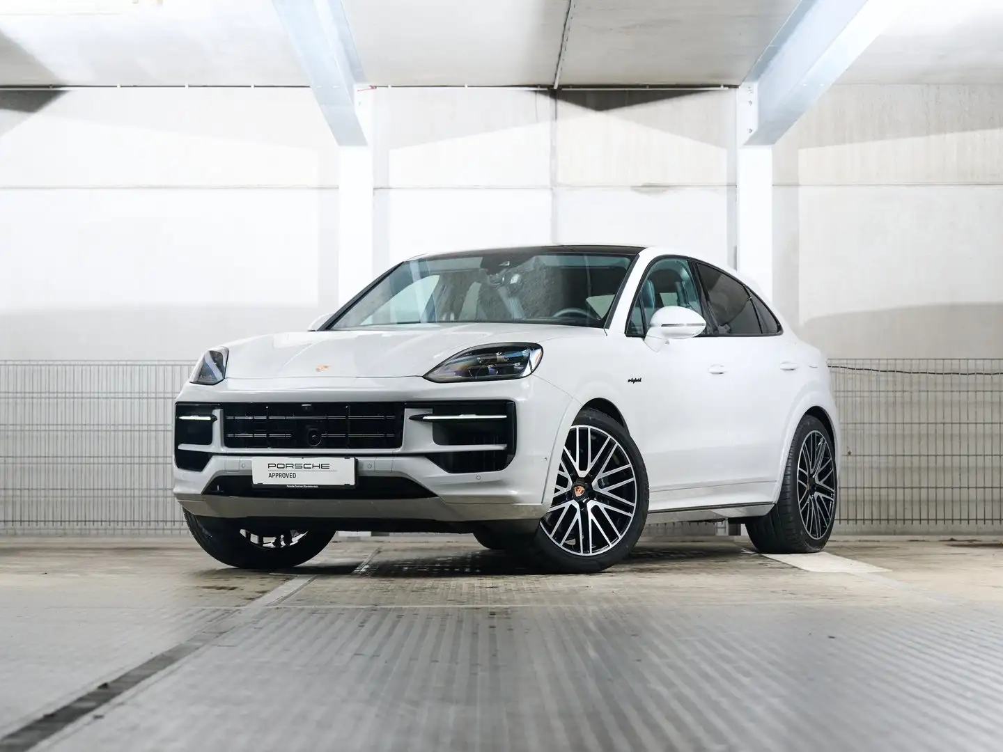 Porsche Cayenne E-Hybrid Coupé Grau - 1