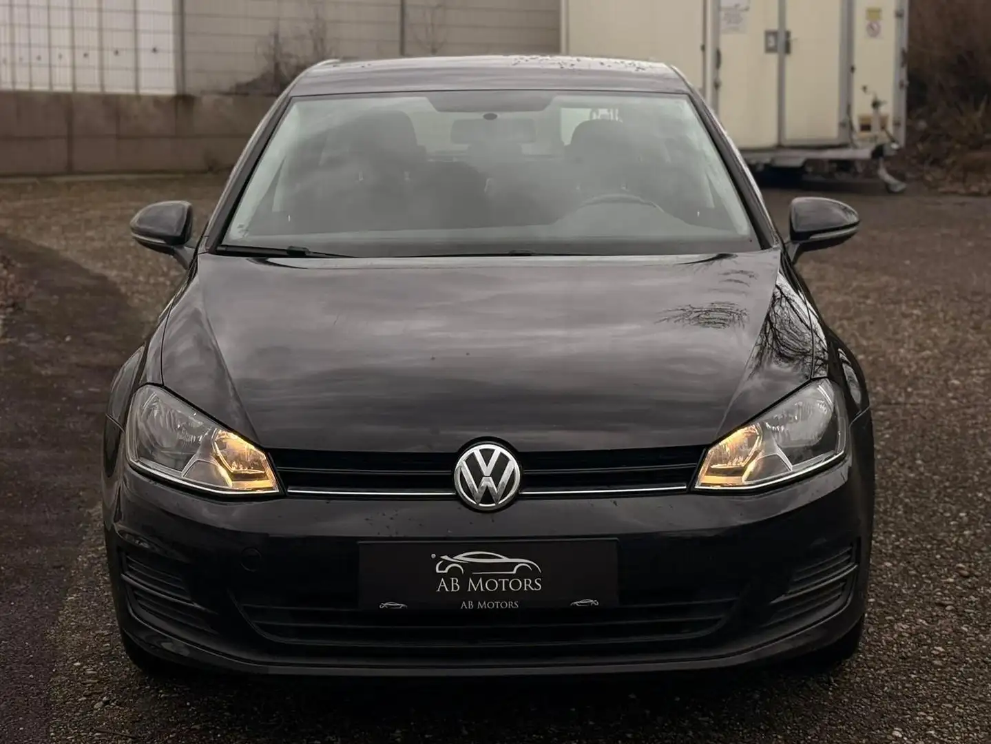 Volkswagen Golf Trendline BMT ERST BESITZ ! Schwarz - 2