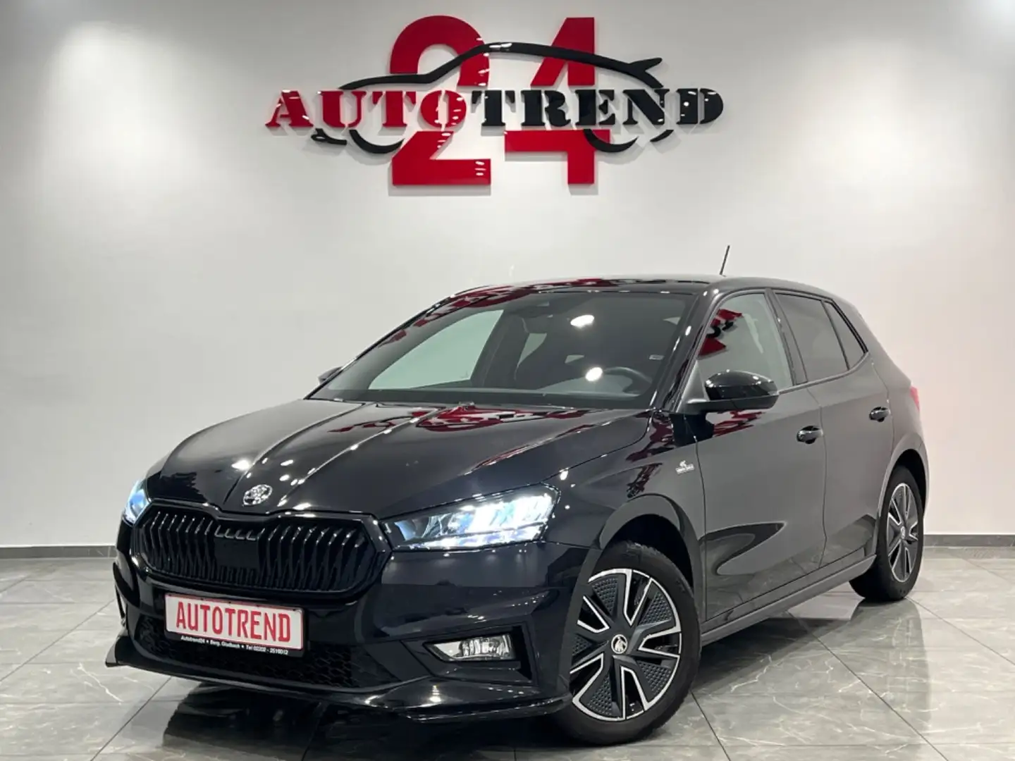 Skoda Fabia Monte Carlo DSG KAMERA+LED+NAVI+DAB Schwarz - 1