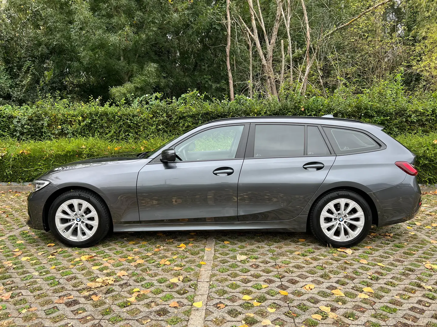 BMW 318 Touring 318 dA AdBlue Gris - 2