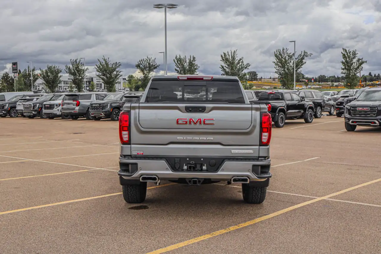 GMC Sierra 1500 снимка GMC Sierra 1500