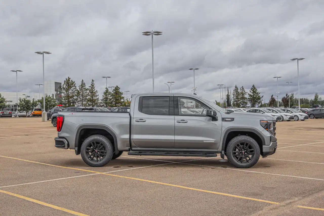 GMC Sierra 1500 снимка GMC Sierra 1500