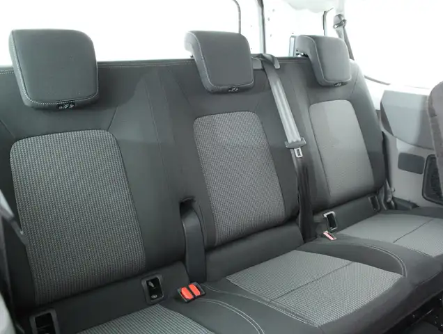 Volkswagen Transporter Kombi TDI Ansicht 9
