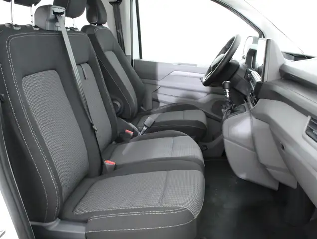 Volkswagen Transporter Kombi TDI Ansicht 7