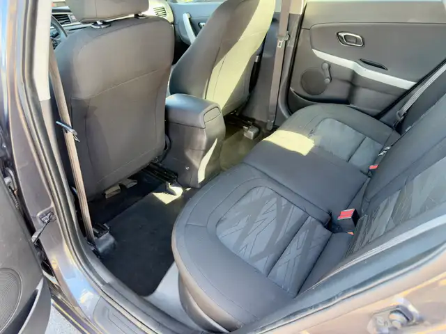 Kia Ceed view 7