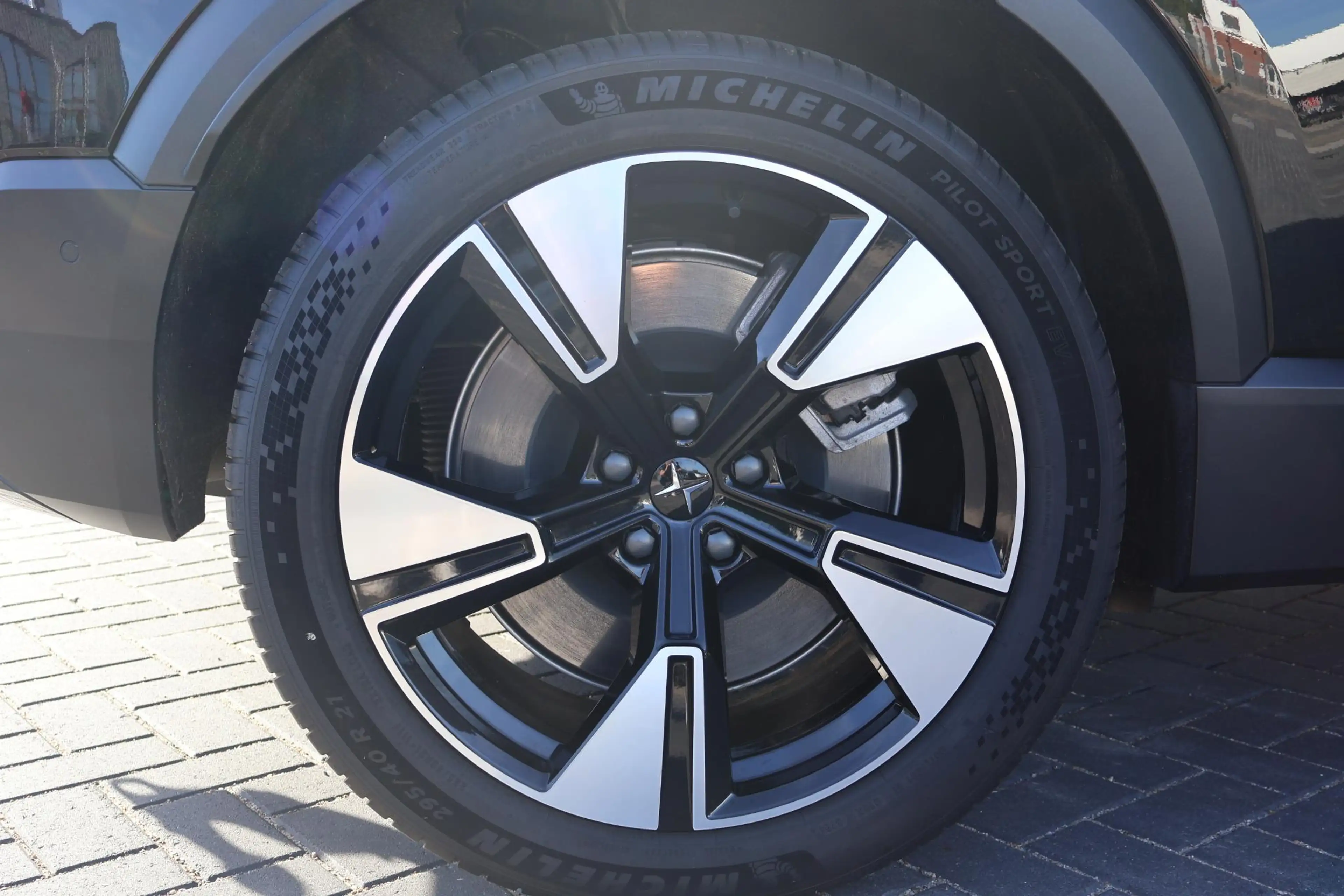 Polestar 3 Long Range Dual Motor Pilot Plus 111 kWh | Apdapti — photo 5