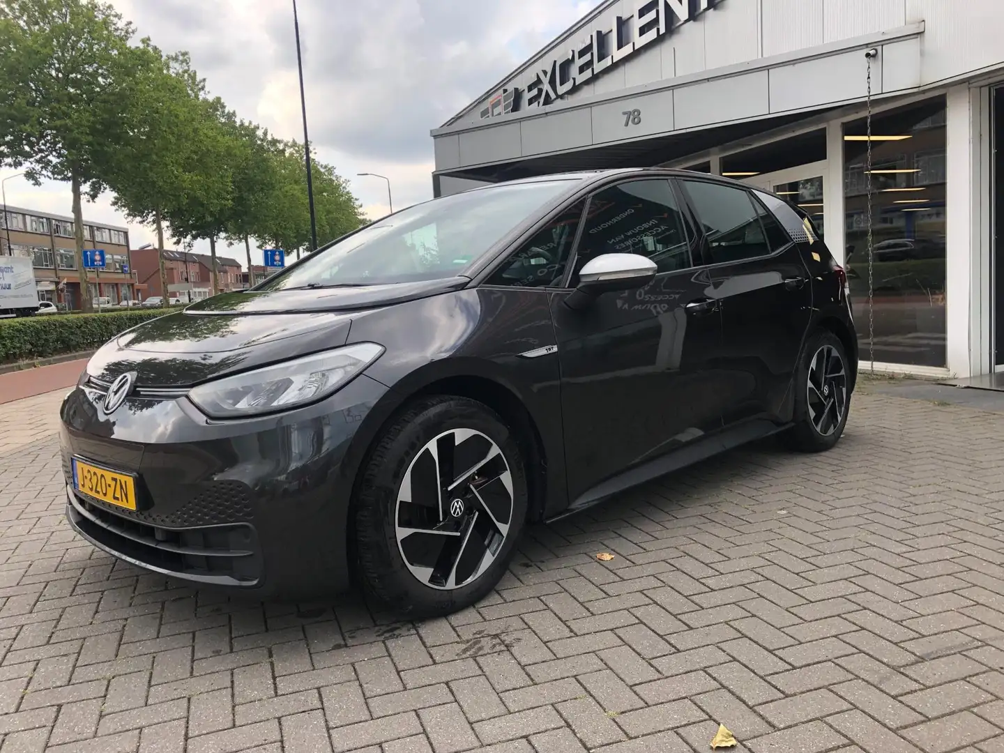 Volkswagen ID.3 First 58 kWh-Trekhaak Grijs - 2