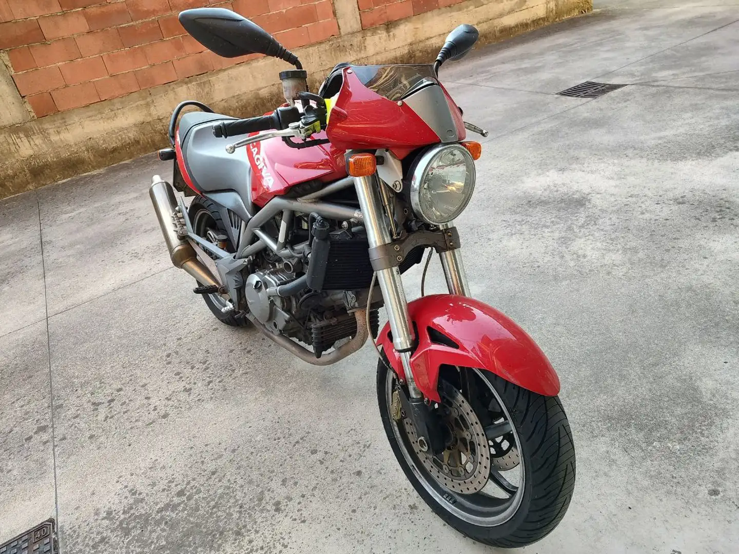 Cagiva Raptor 650 i.e. Rojo - 1