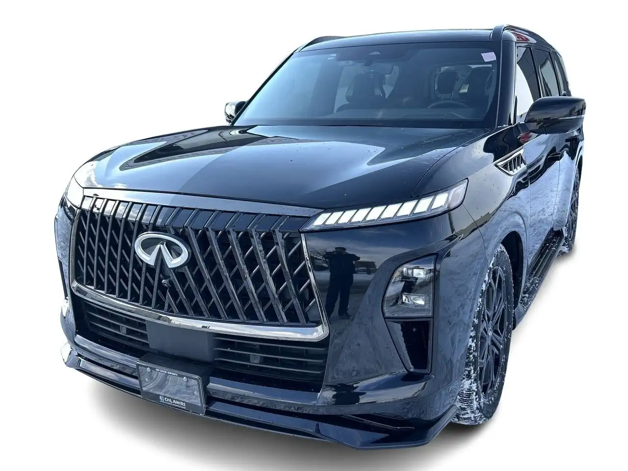 Infiniti QX80 снимка Infiniti QX80