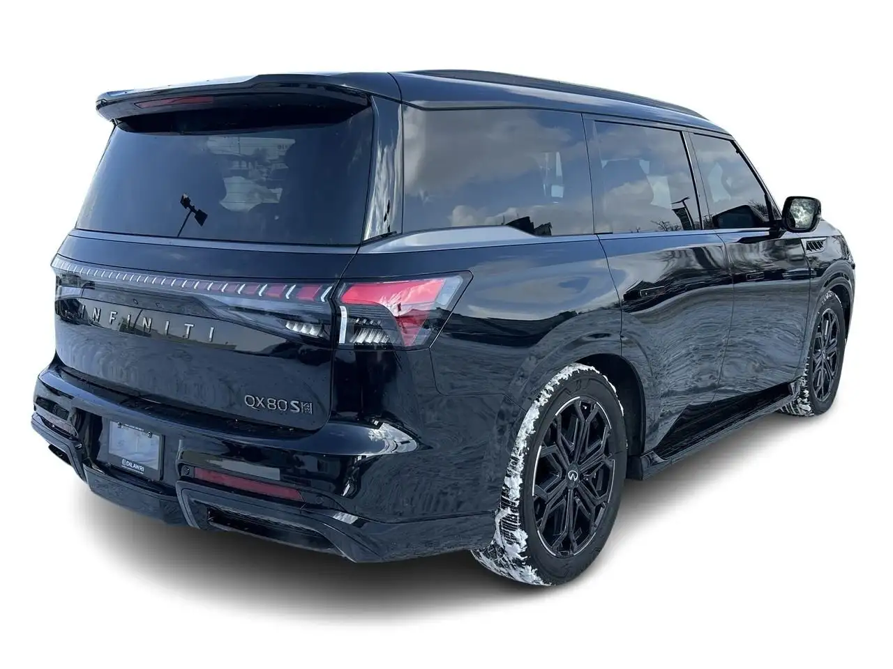 Infiniti QX80 снимка Infiniti QX80