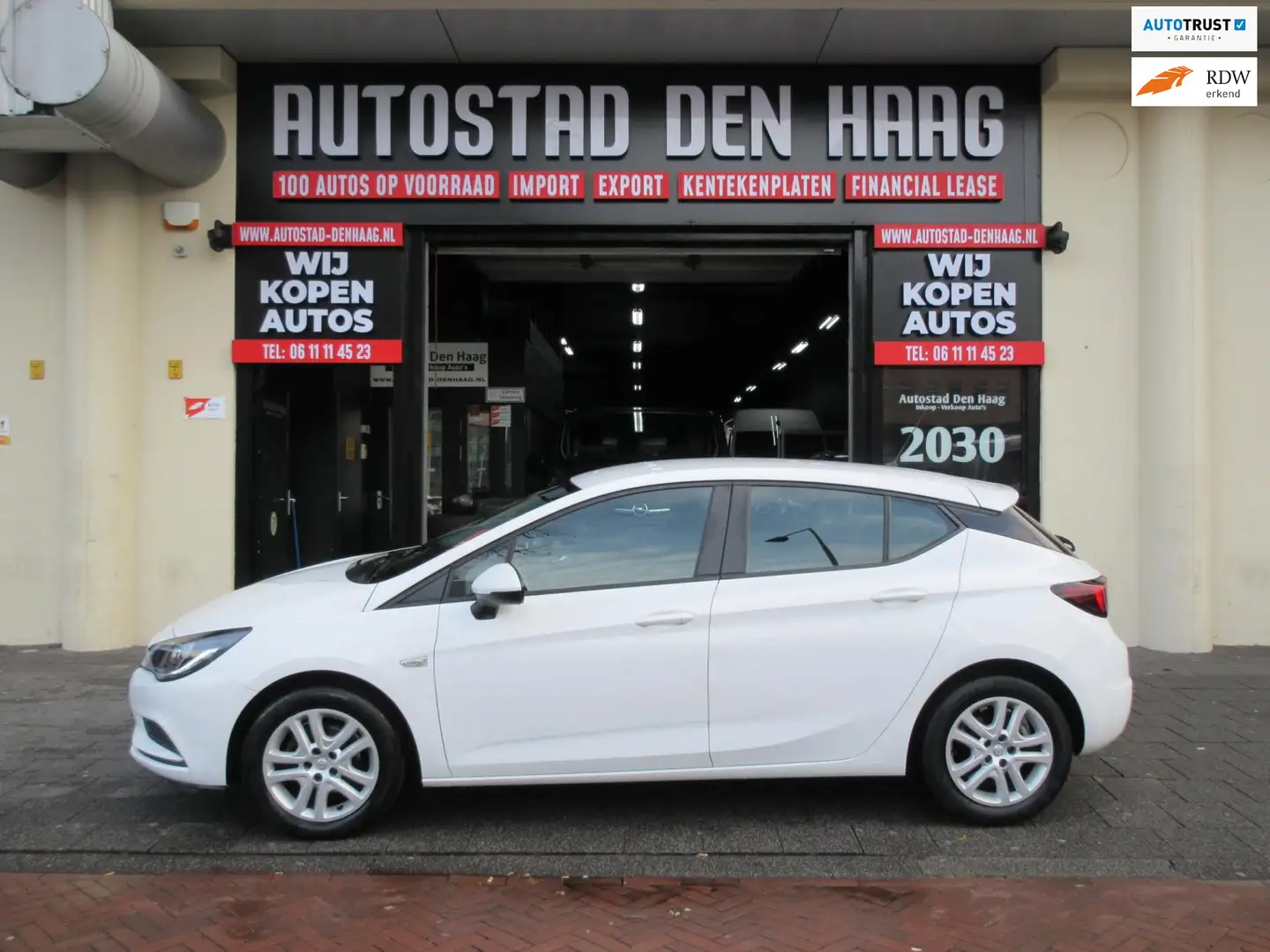 Opel Astra 1.0 Edition 5 Deurs Airco PDC White - 1