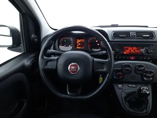 Fiat Panda view 11