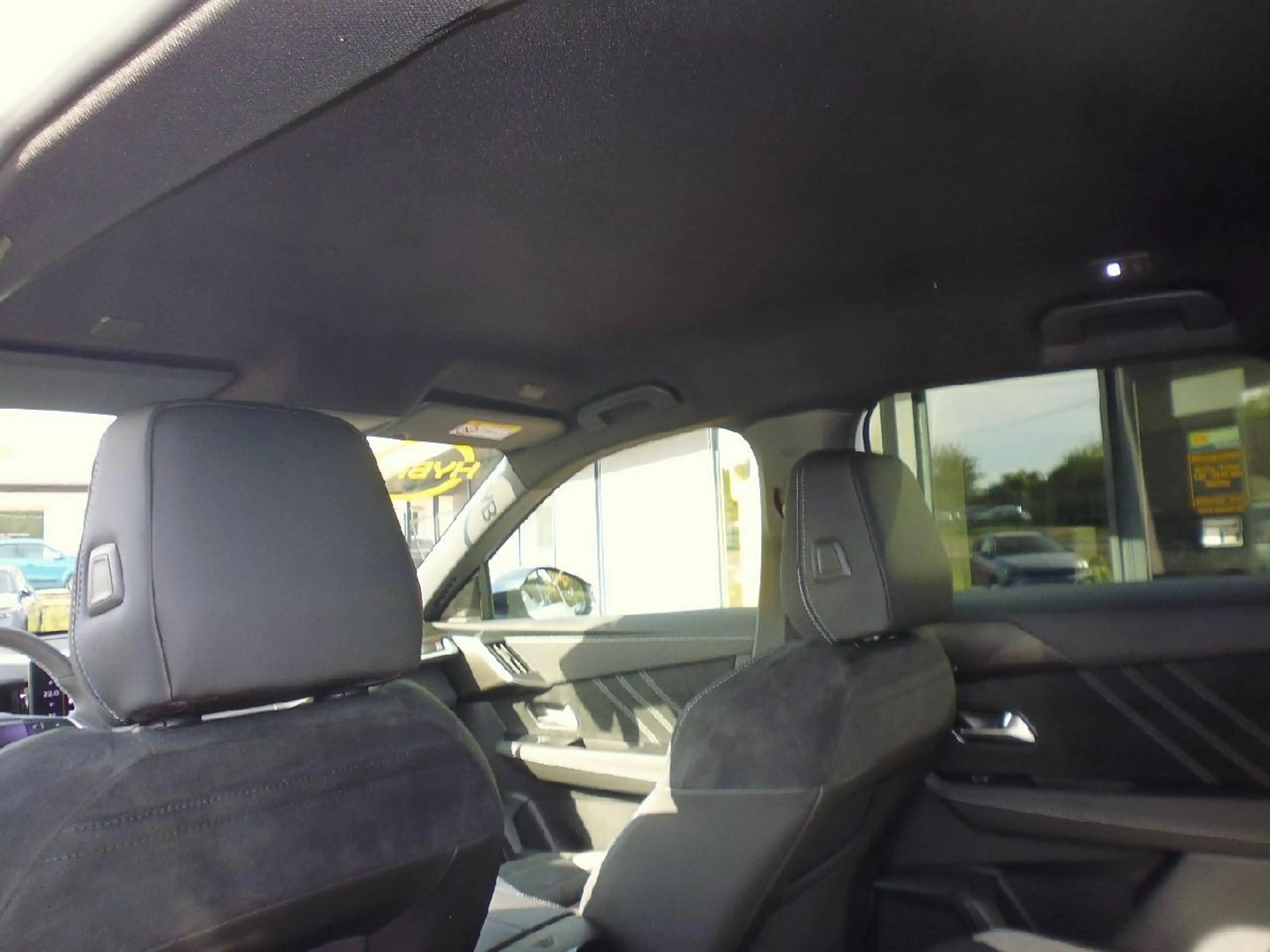 Opel Grandland 1.2 48V Mild-Hybrid 107 kW Ultimate — photo 15