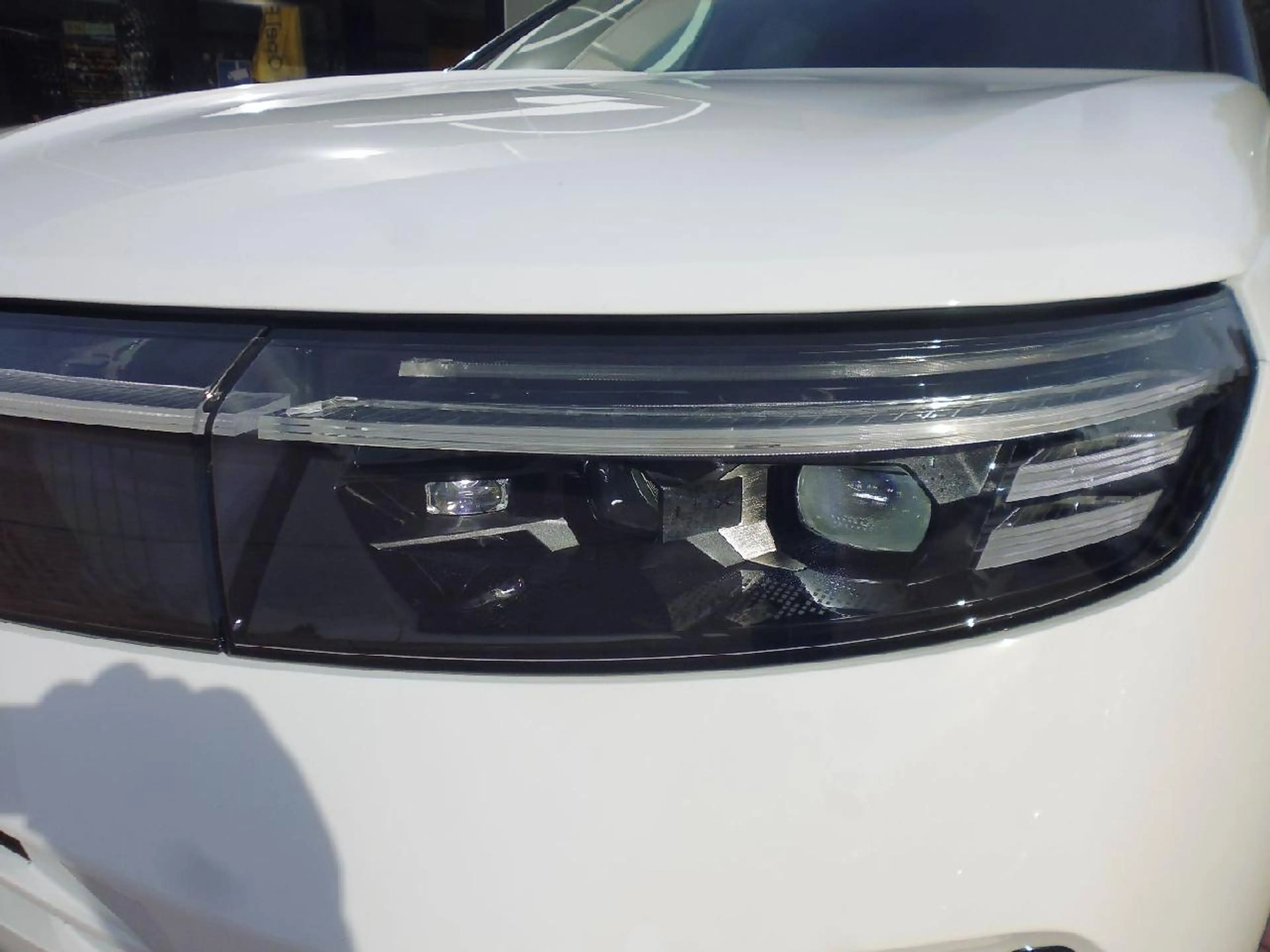 Opel Grandland 1.2 48V Mild-Hybrid 107 kW Ultimate — photo 10