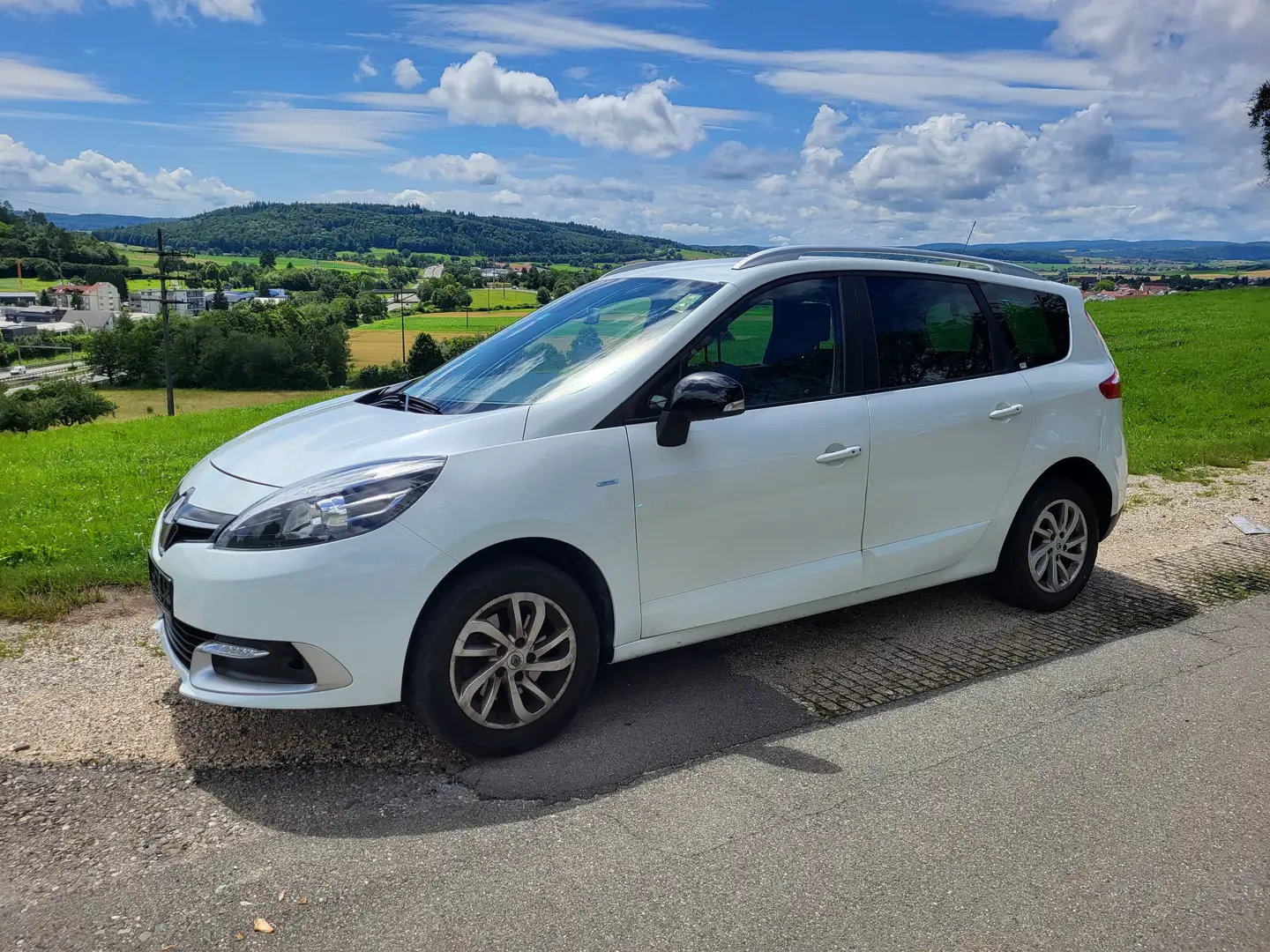 Renault Scenic Grand Limited 7 Sitzer Navi PDC SHZ AHK - 2