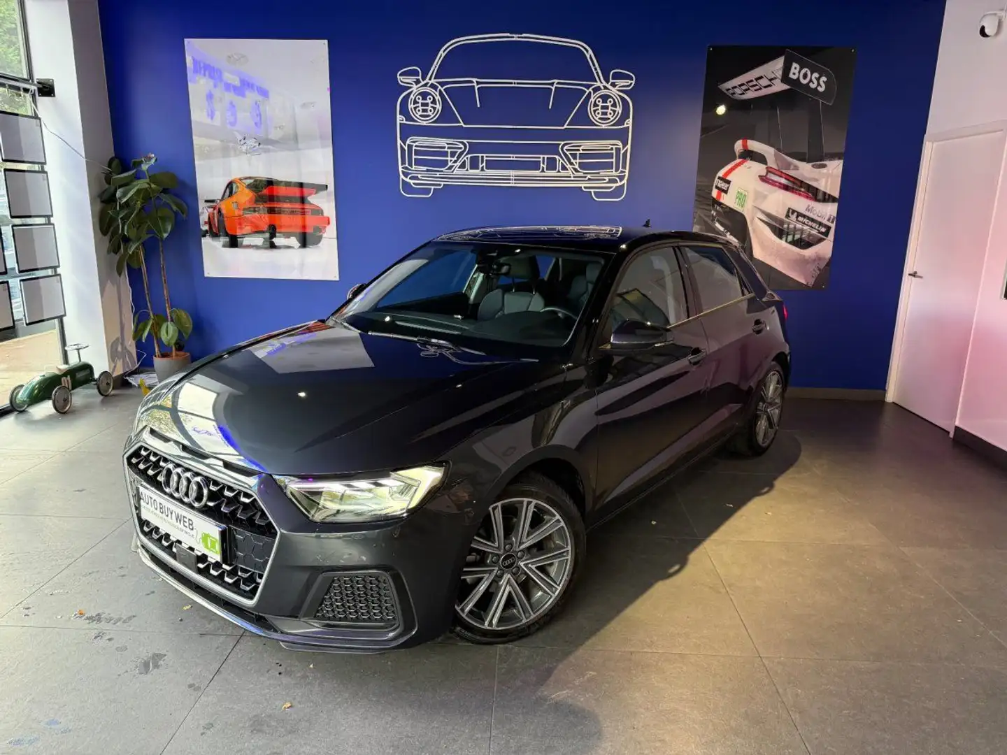 Audi A1 30 TFSI 116 ch S tronic 7 ADVANCED PREMIERE MAIN FRANCAISE Gris - 1