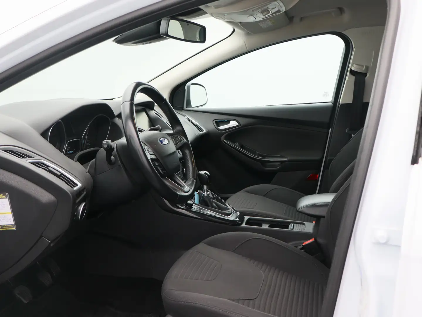 Ford Focus Wagon 1.0 Titanium Edition/ compleet/ mooie auto! Wit - 2