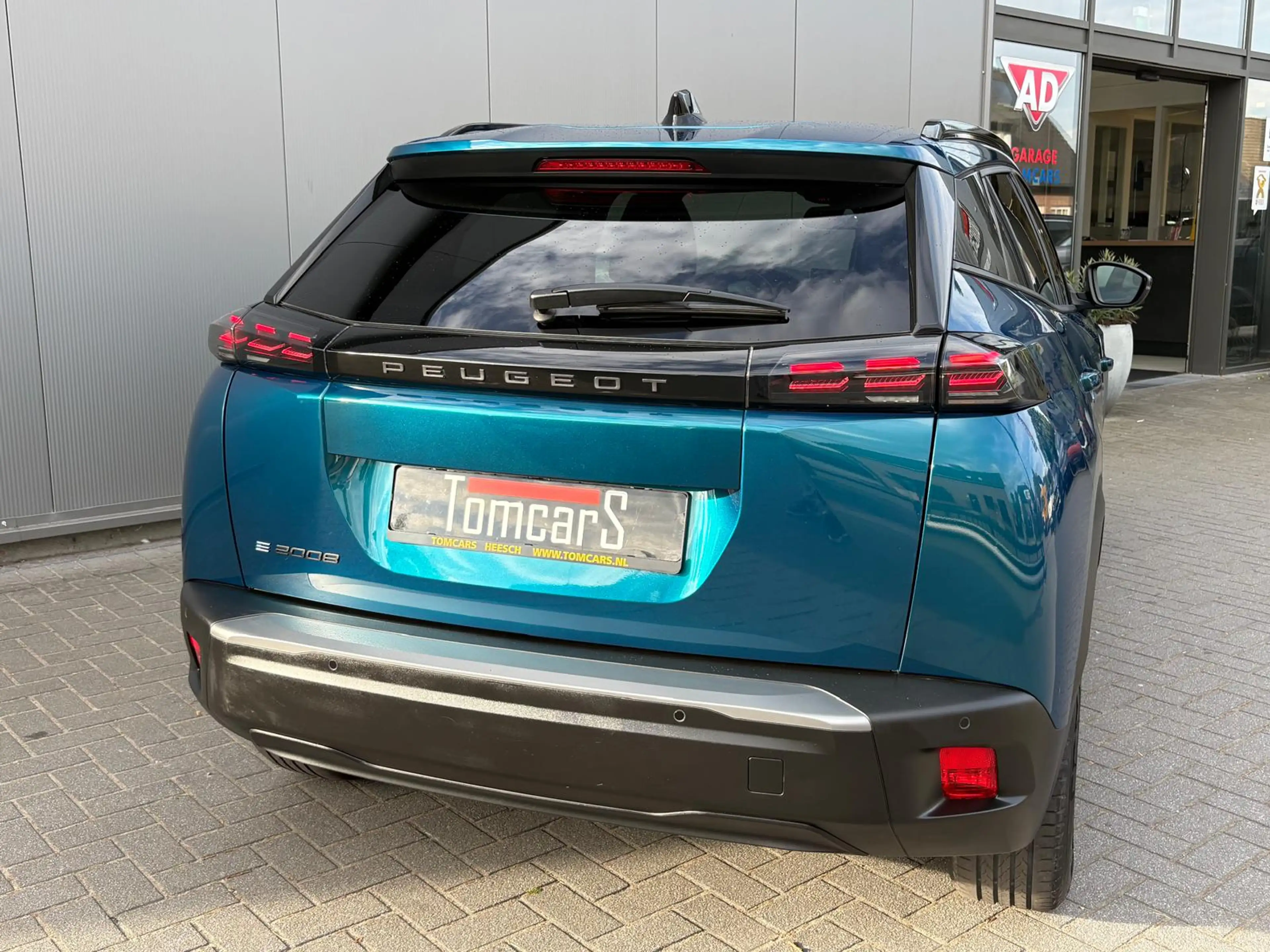 Peugeot e-2008 EV Allure 54 kWh Parkeerhulp/Carplay-Android-auto/ — photo 10