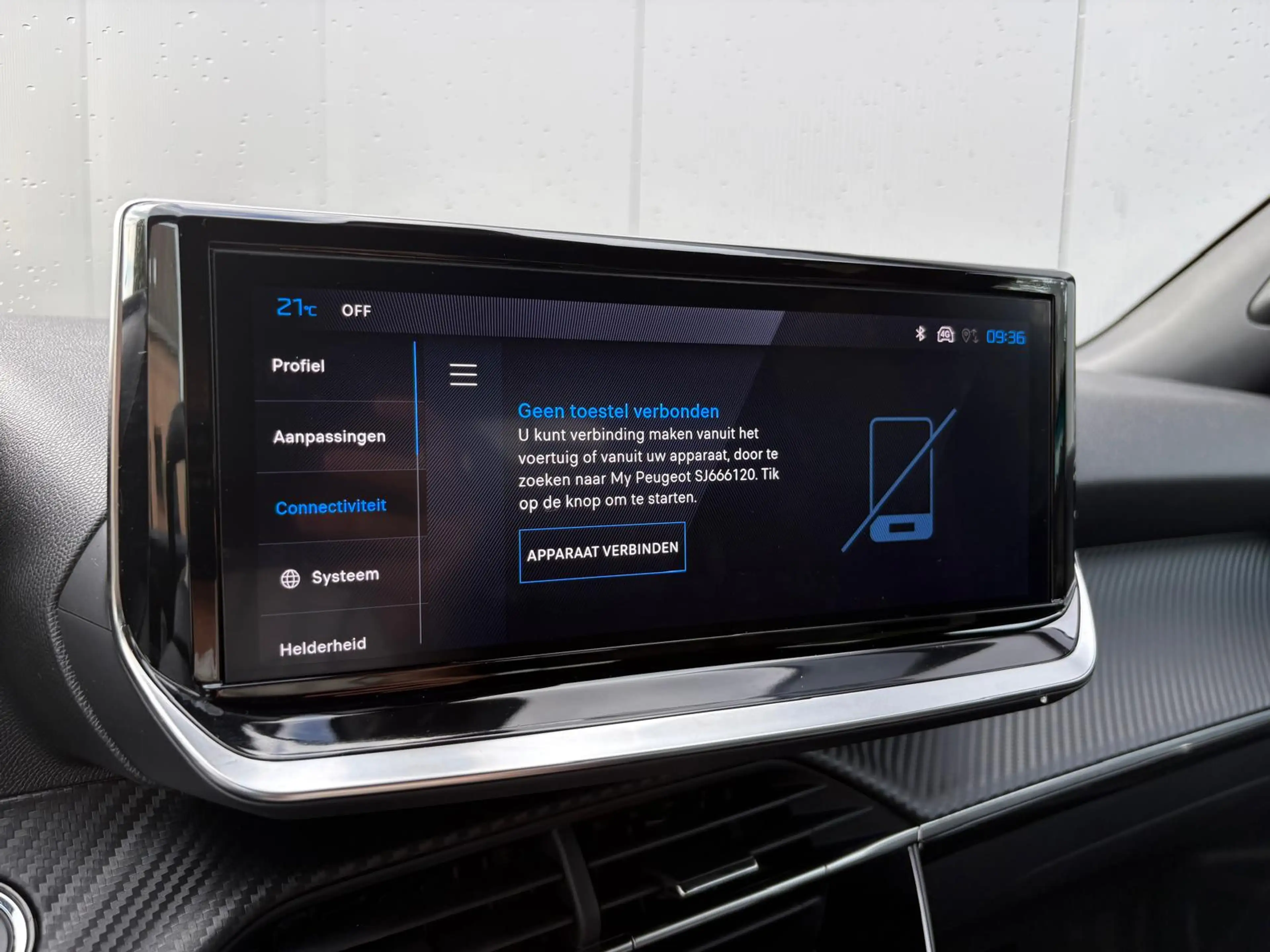 Peugeot e-2008 EV Allure 54 kWh Parkeerhulp/Carplay-Android-auto/ — photo 23