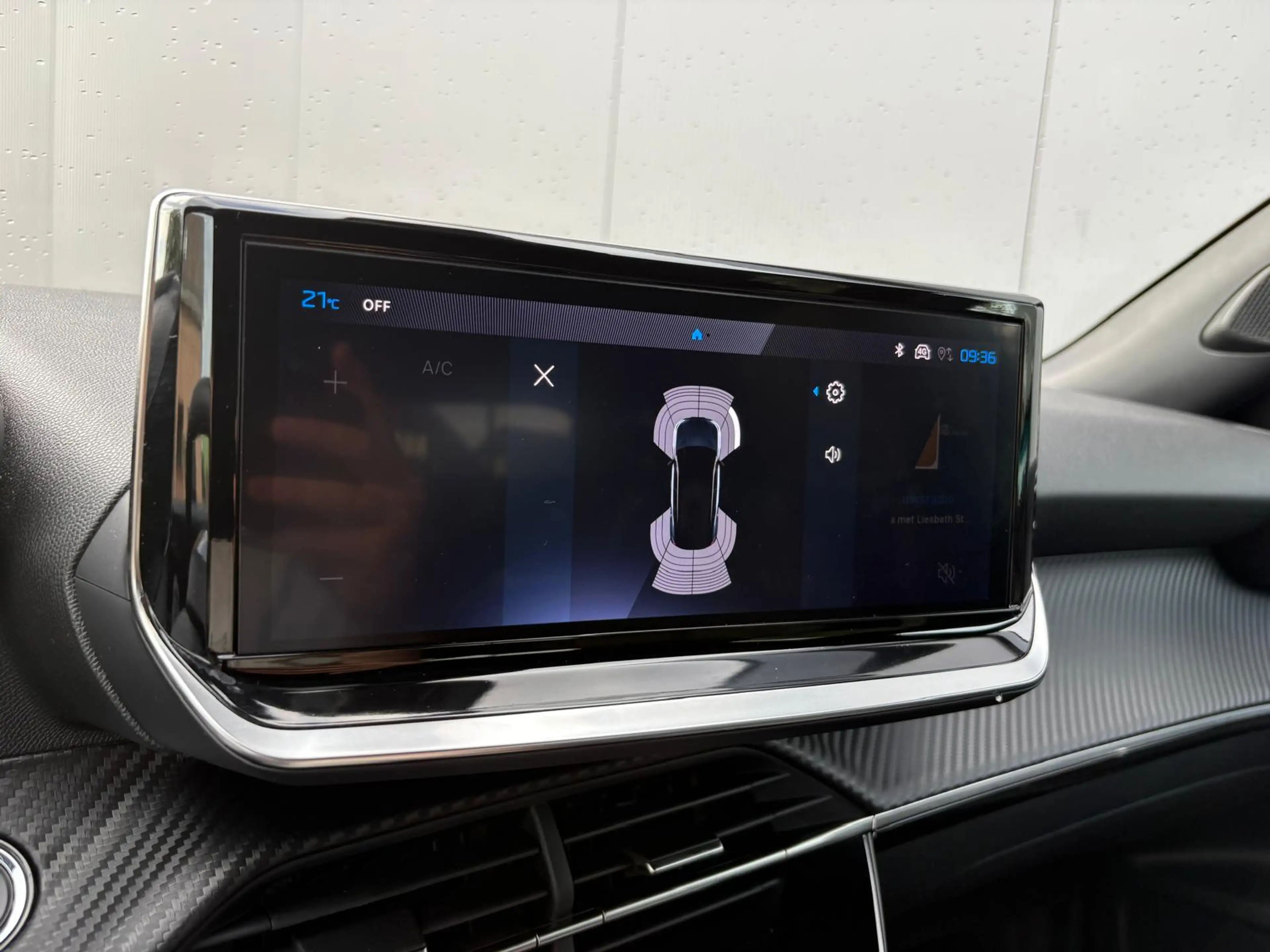 Peugeot e-2008 EV Allure 54 kWh Parkeerhulp/Carplay-Android-auto/ — photo 21