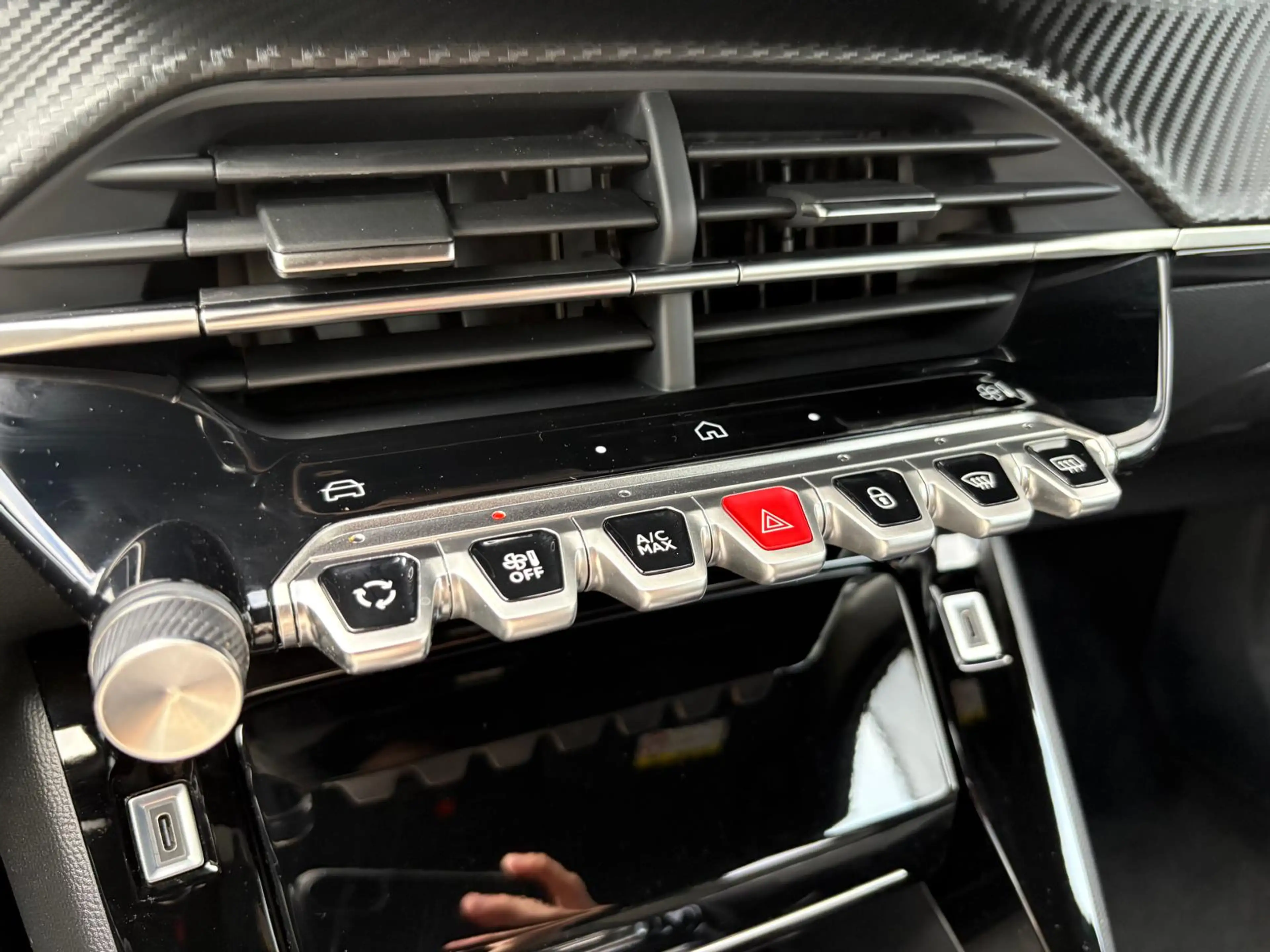Peugeot e-2008 EV Allure 54 kWh Parkeerhulp/Carplay-Android-auto/ — photo 24