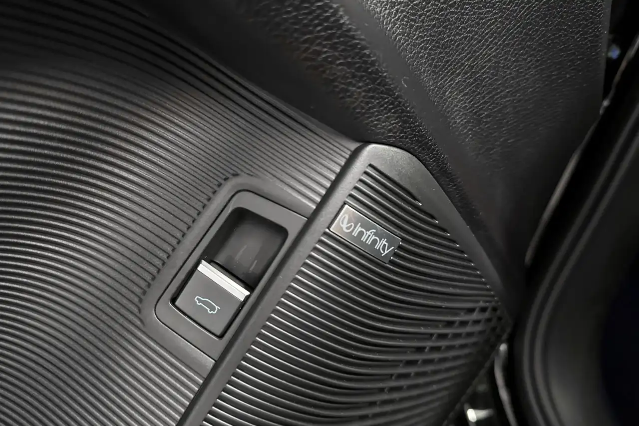 BYD Seal U DM-I 1.5 DM-i Boost PHEV, миниатюра 30