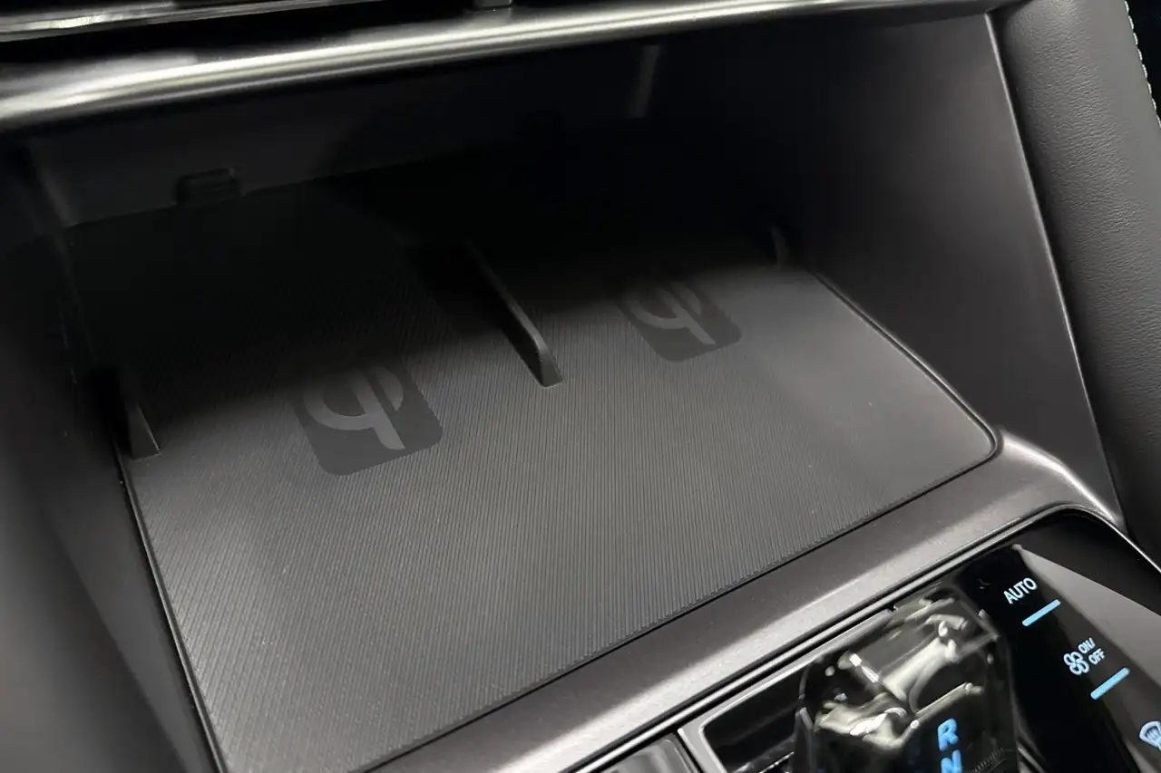 BYD Seal U DM-I 1.5 DM-i Boost PHEV, миниатюра 17