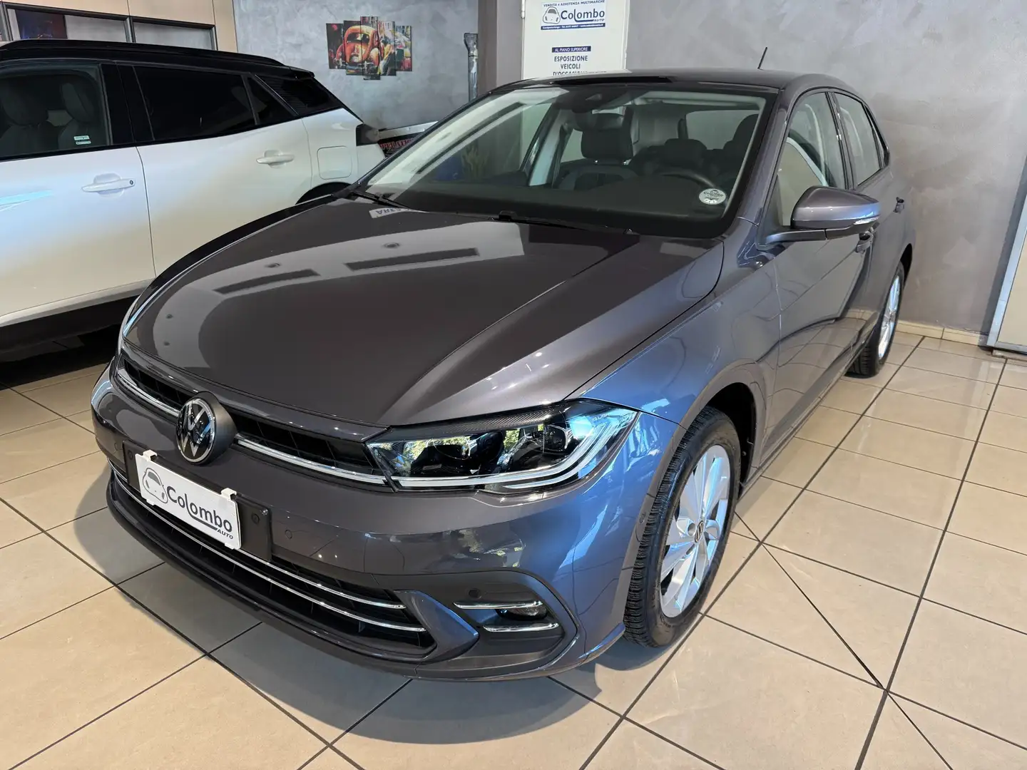 Volkswagen Polo VI 1.0 tsi Style 95cv Led App conn 16" (Neopat) Grigio - 1