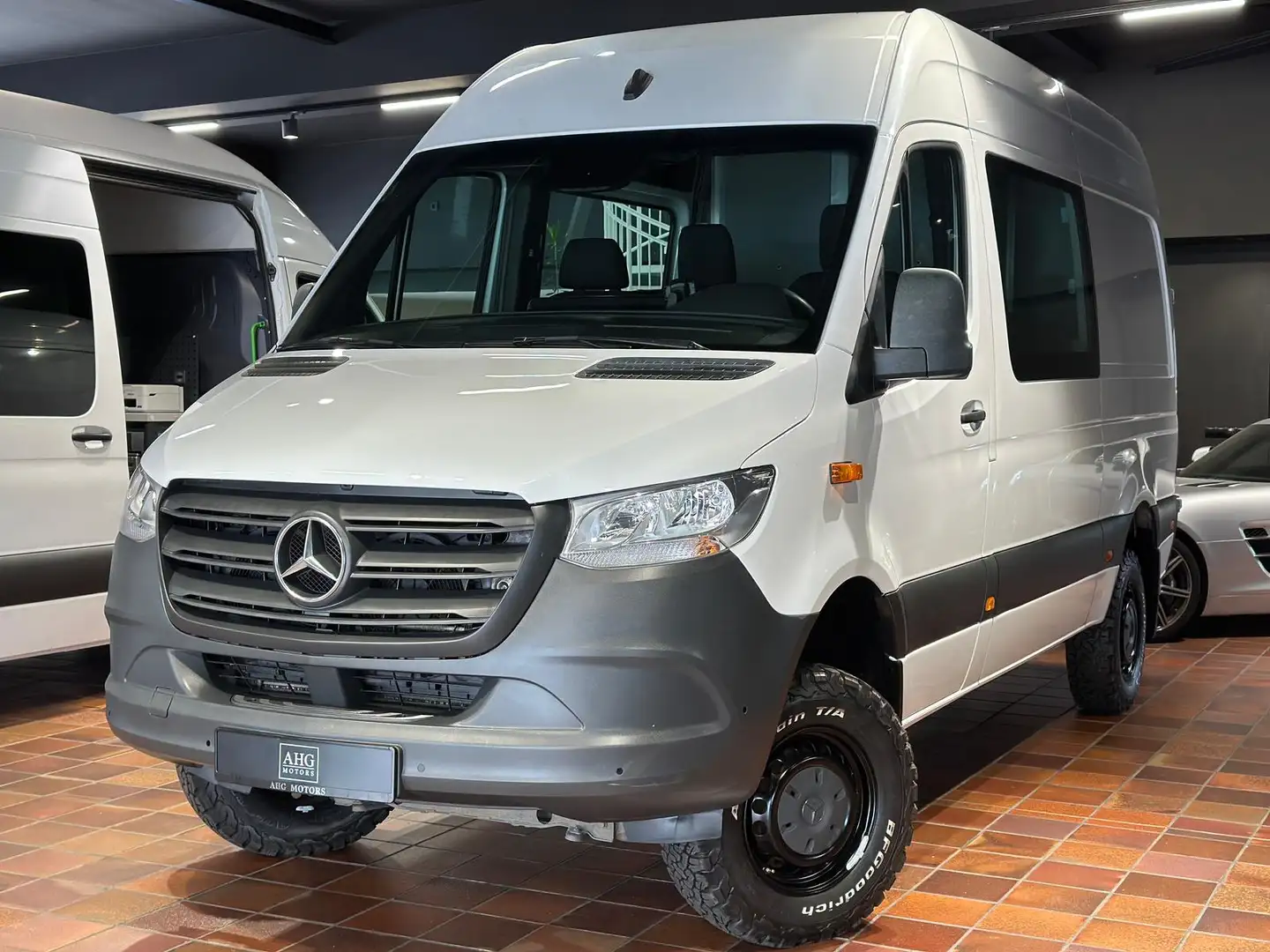 Mercedes-Benz Sprinter ALLRAD SPRINTER 314 4X4 L2H2 MIXTO 6SITZE AHK2,8T Wit - 1