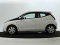 Toyota Aygo 1.0 VVT-i x-play Wit - thumbnail 3
