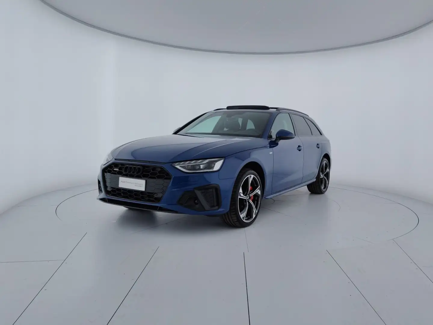Audi A4 Avant 40 TDI quattro S tronic S line edition - Co - 1