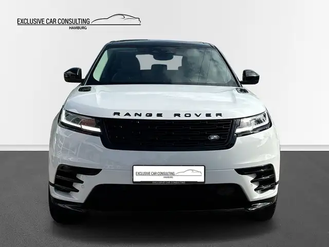 Land Rover Range Rover Velar view 2