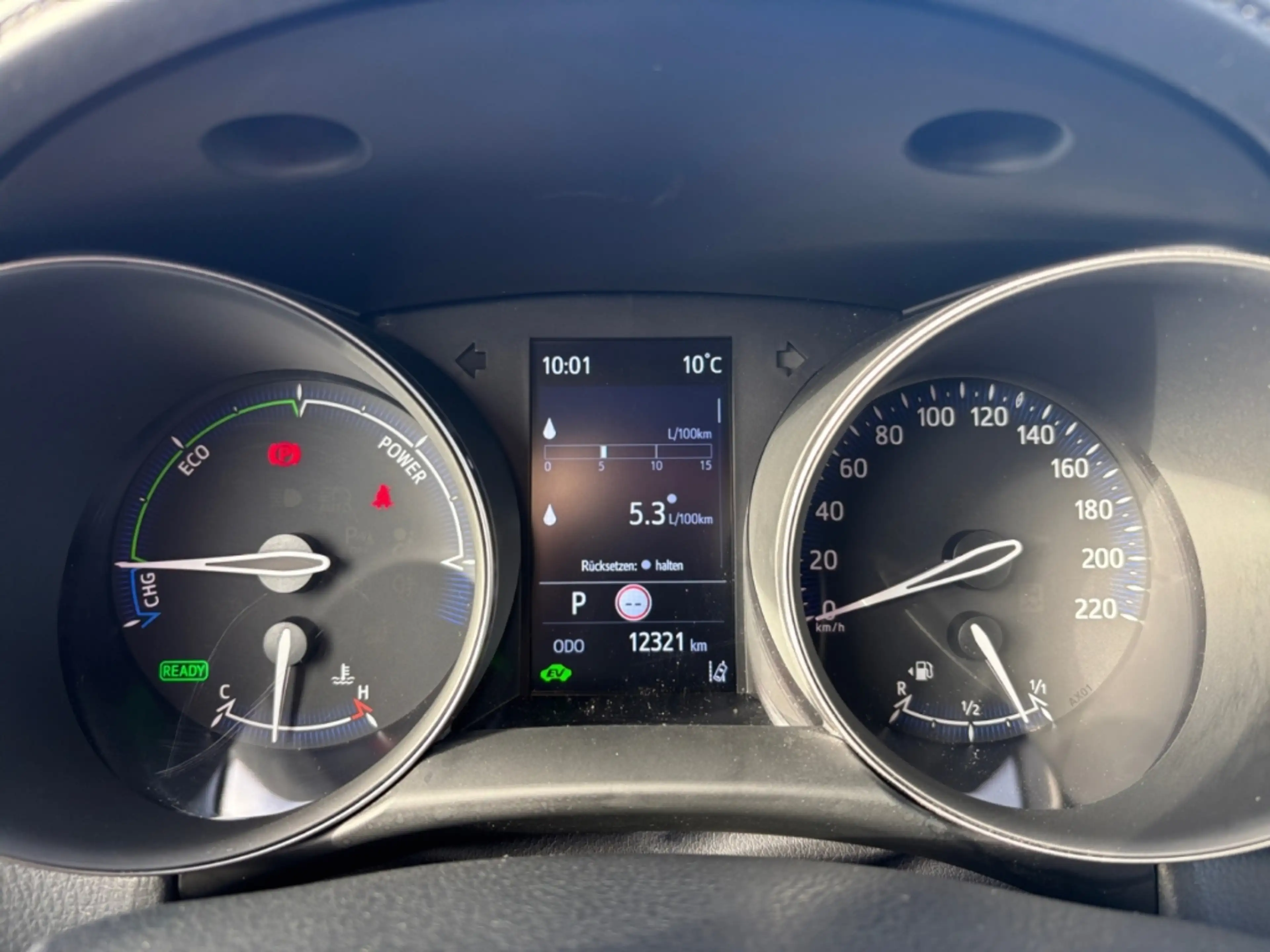 Toyota C-HR 1.8 Hybrid Team D *LED*CarPlay*CAM*SHZ*ACC* — photo 14