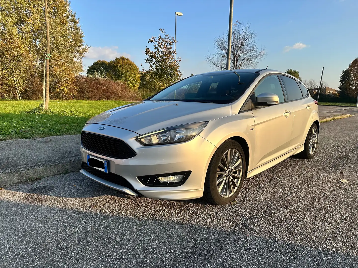 Ford Focus Focus 5p 1.5 tdci ST-Line s Argento - 1