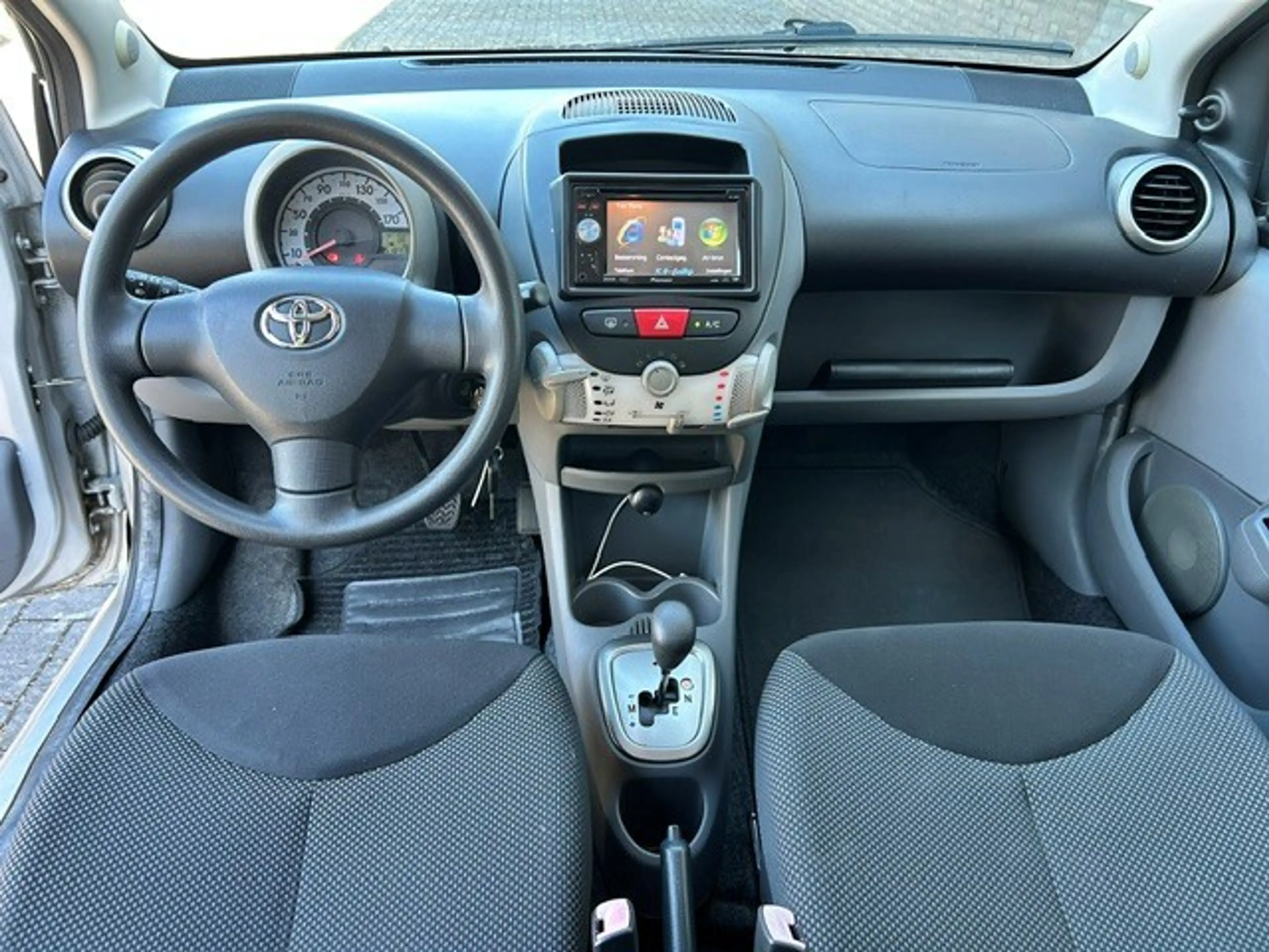 Toyota Aygo 1.0-12V Comfort I Automaat I Rijklaar ! ! — photo 9
