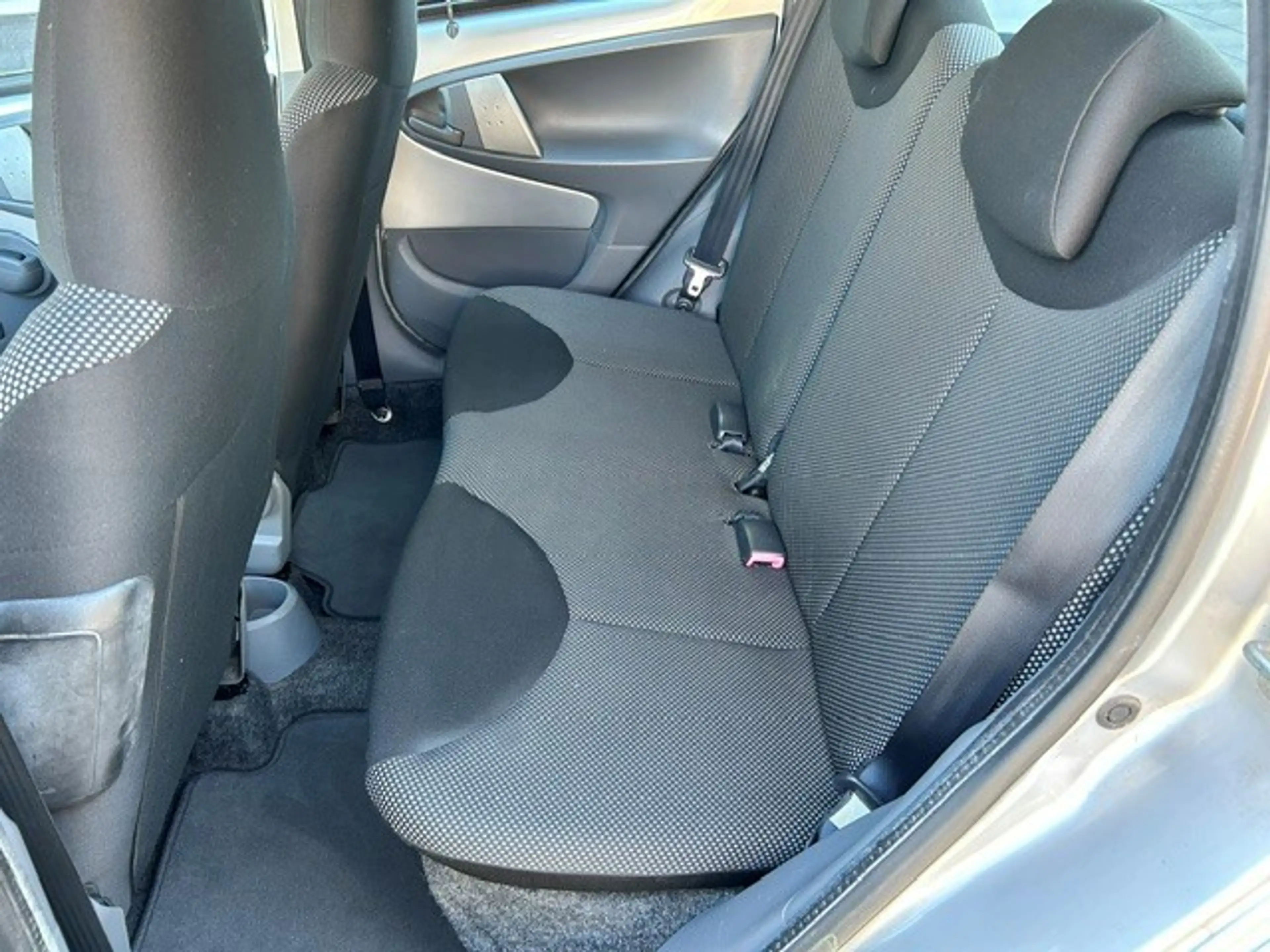 Toyota Aygo 1.0-12V Comfort I Automaat I Rijklaar ! ! — photo 10