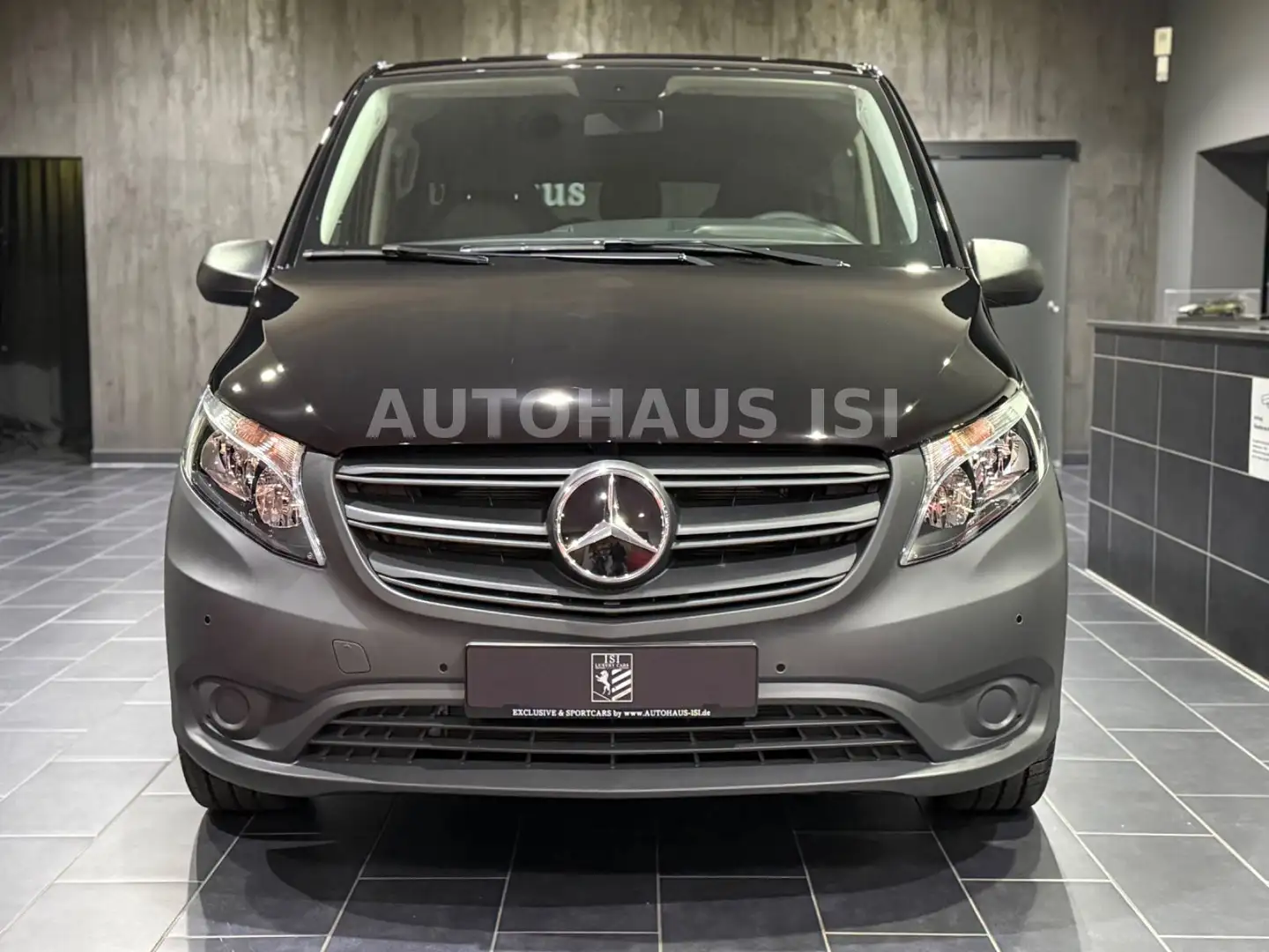 Mercedes-Benz Vito 116 CDI Extralang NEW,TAXI-PAKET,AUTOMATIK Černá - 2