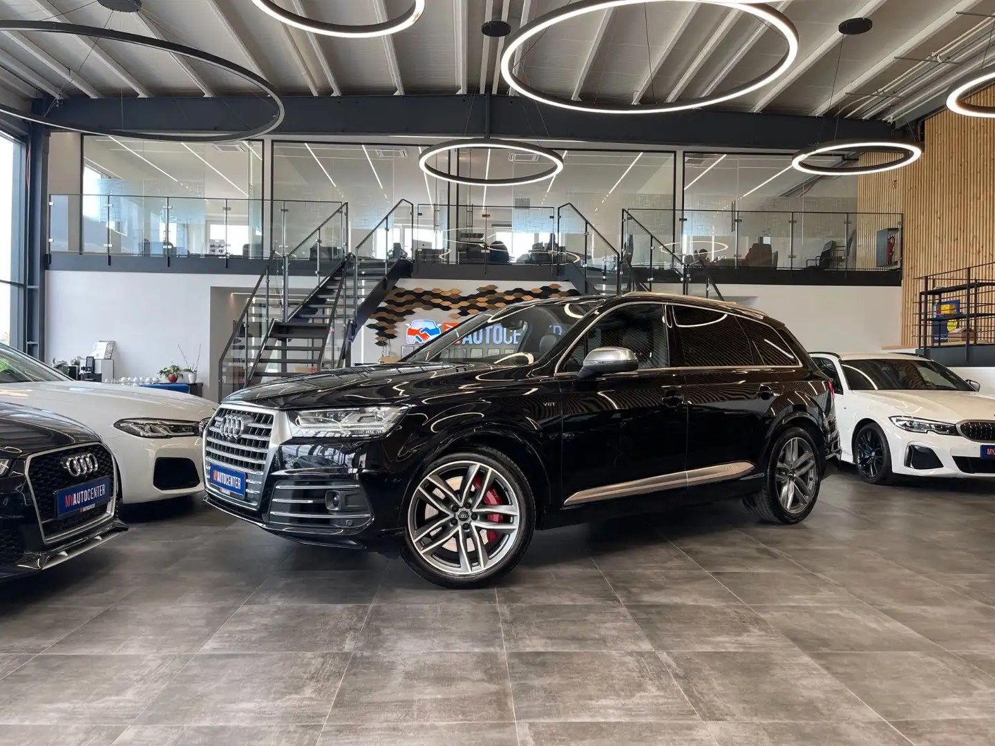 Audi SQ7 4.0 TDI quattro *PANO*HUD*MATRIX*AHK*S-LINE* Schwarz - 1