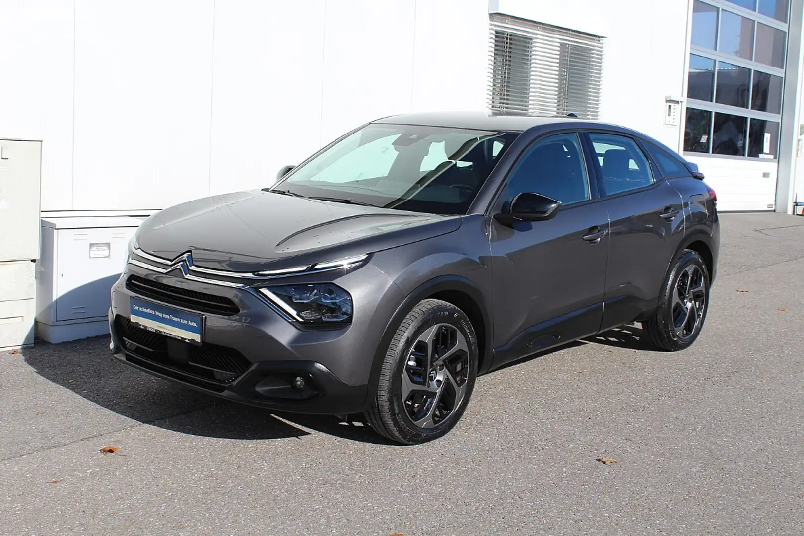 Citroen C4 PureTech 130 S&S 6-Gang-Manuell Plus Grau - 1