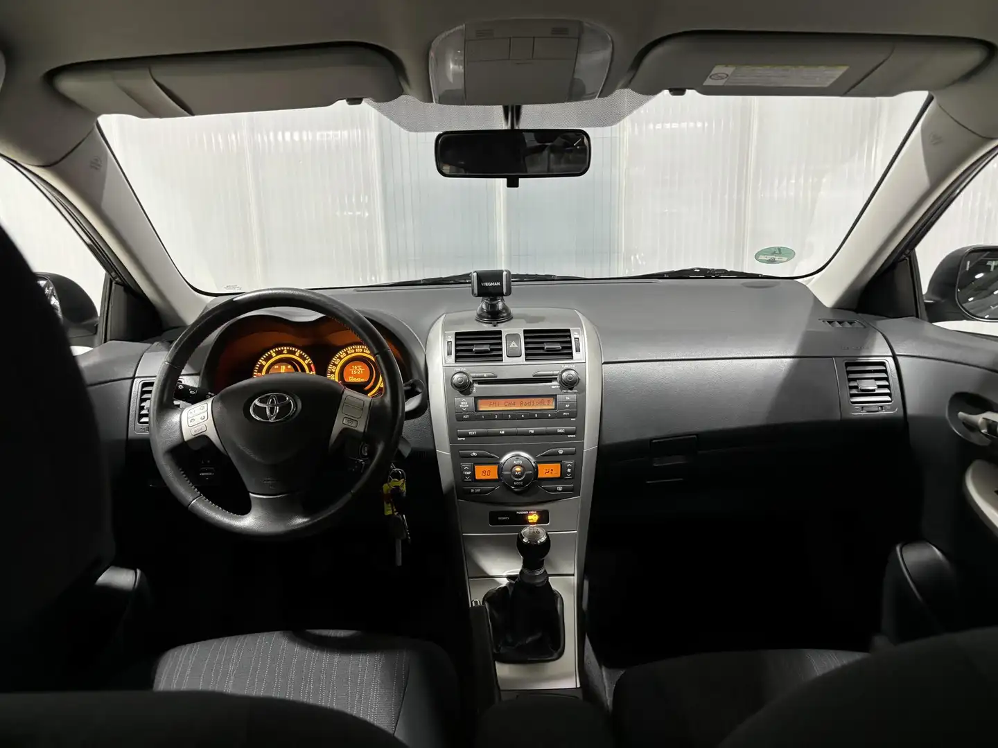 Toyota Corolla 1.6-16V Sol | Historie compleet | Winterset | PDC Grigio - 2
