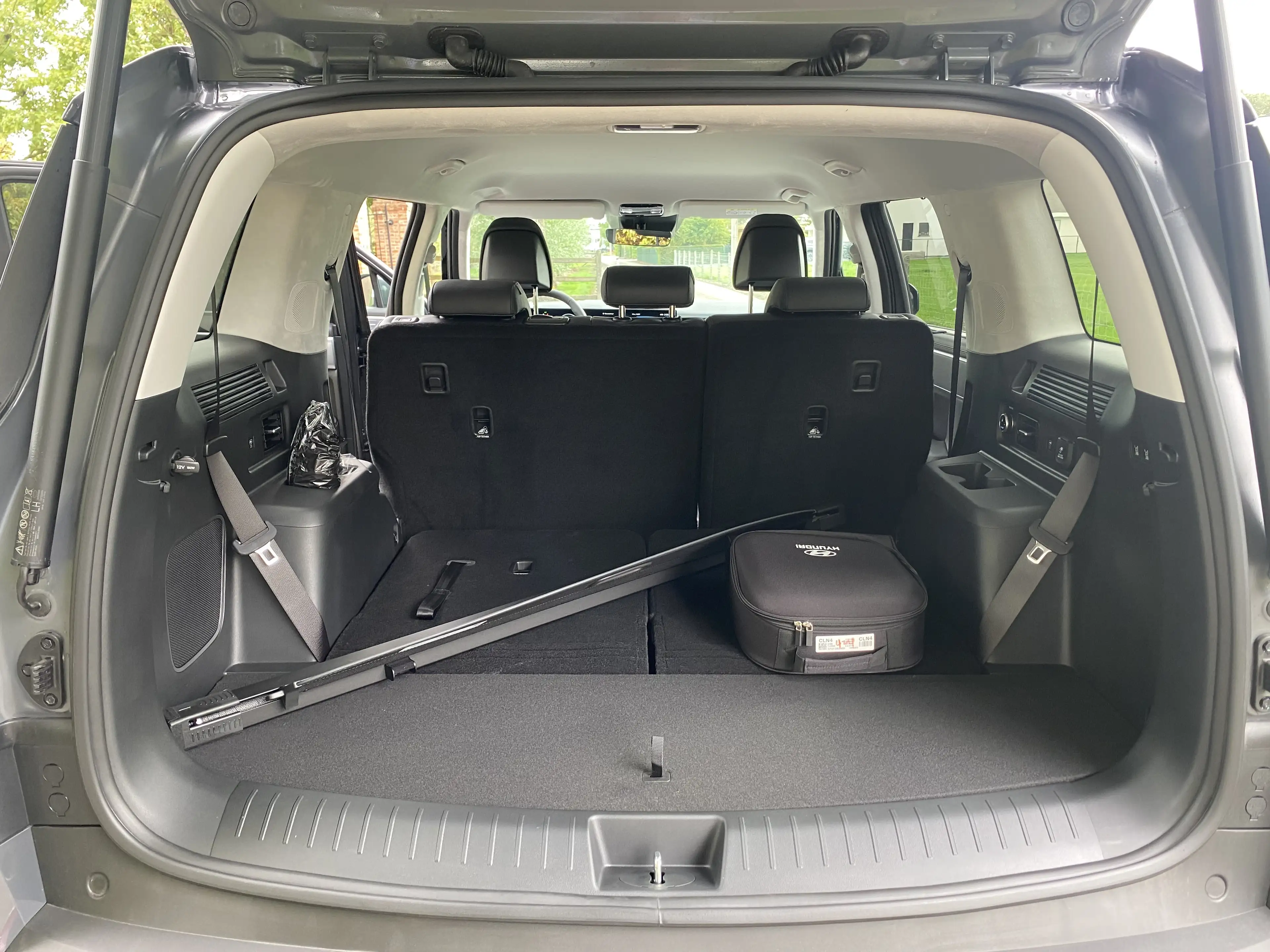 Hyundai SANTA FE PHEV 1.6 T-GDi A/T LUXURY 253 A6 7S 4WD — photo 15