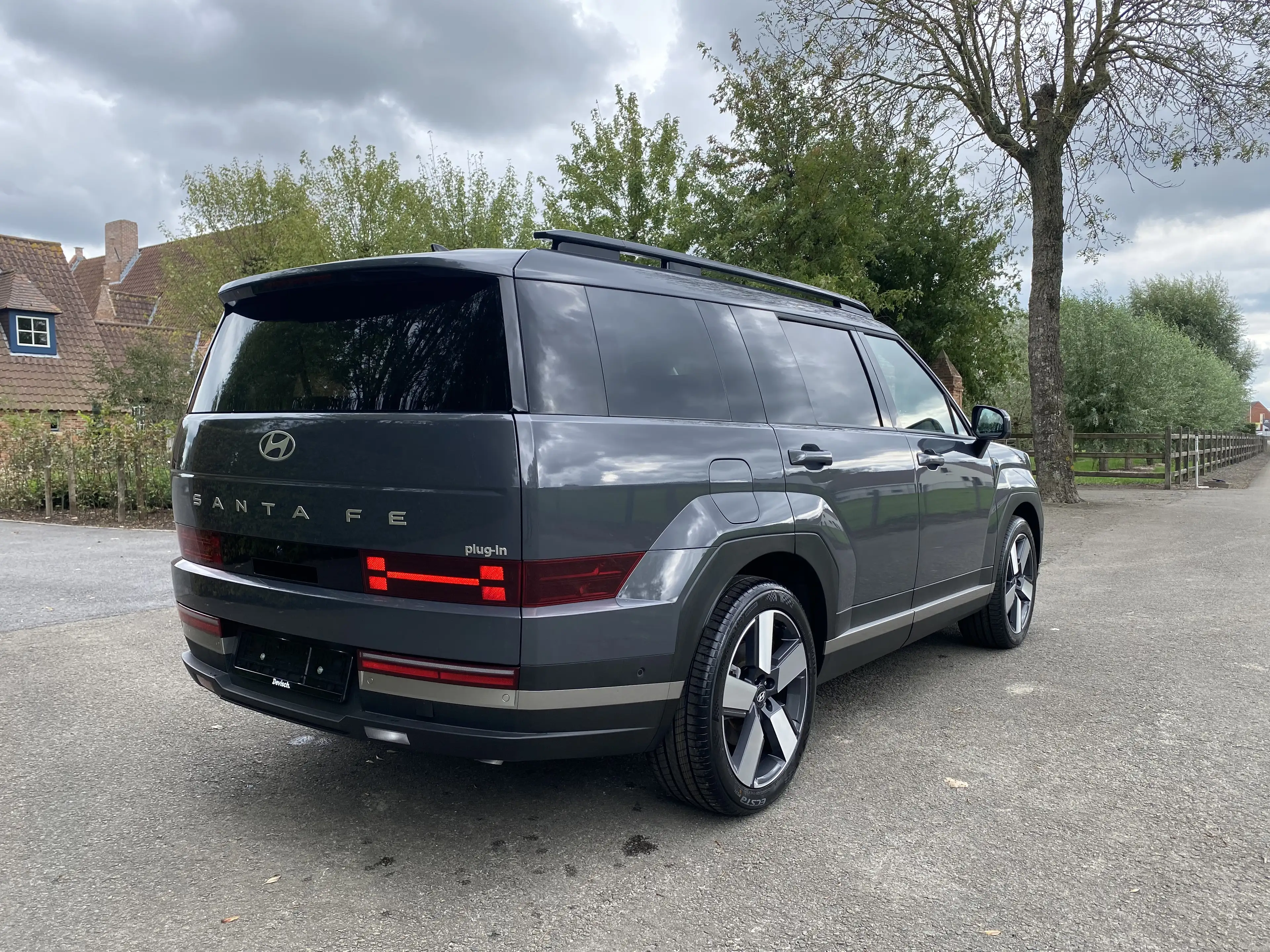 Hyundai SANTA FE PHEV 1.6 T-GDi A/T LUXURY 253 A6 7S 4WD — photo 8