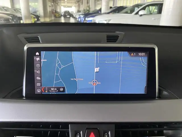 BMW X1 view 10