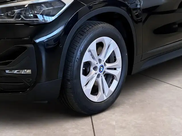 BMW X1 view 15