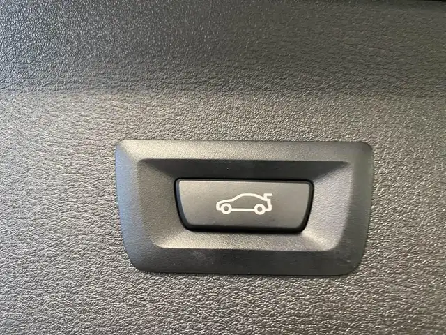 BMW X1 view 14