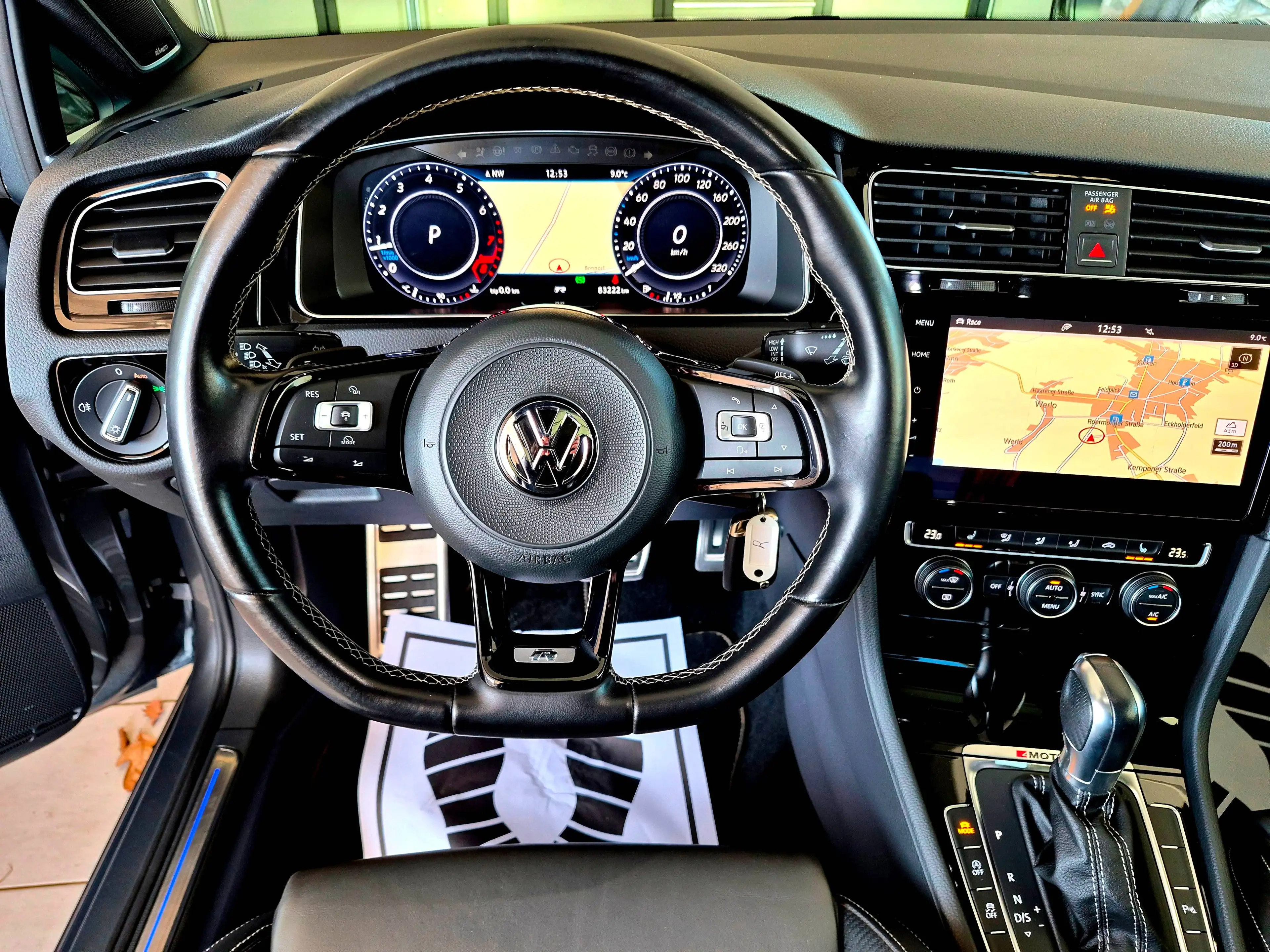 Volkswagen Golf R 4Motion// Pano// Kamera// Shzg.// D.C// Navi Pro — photo 11