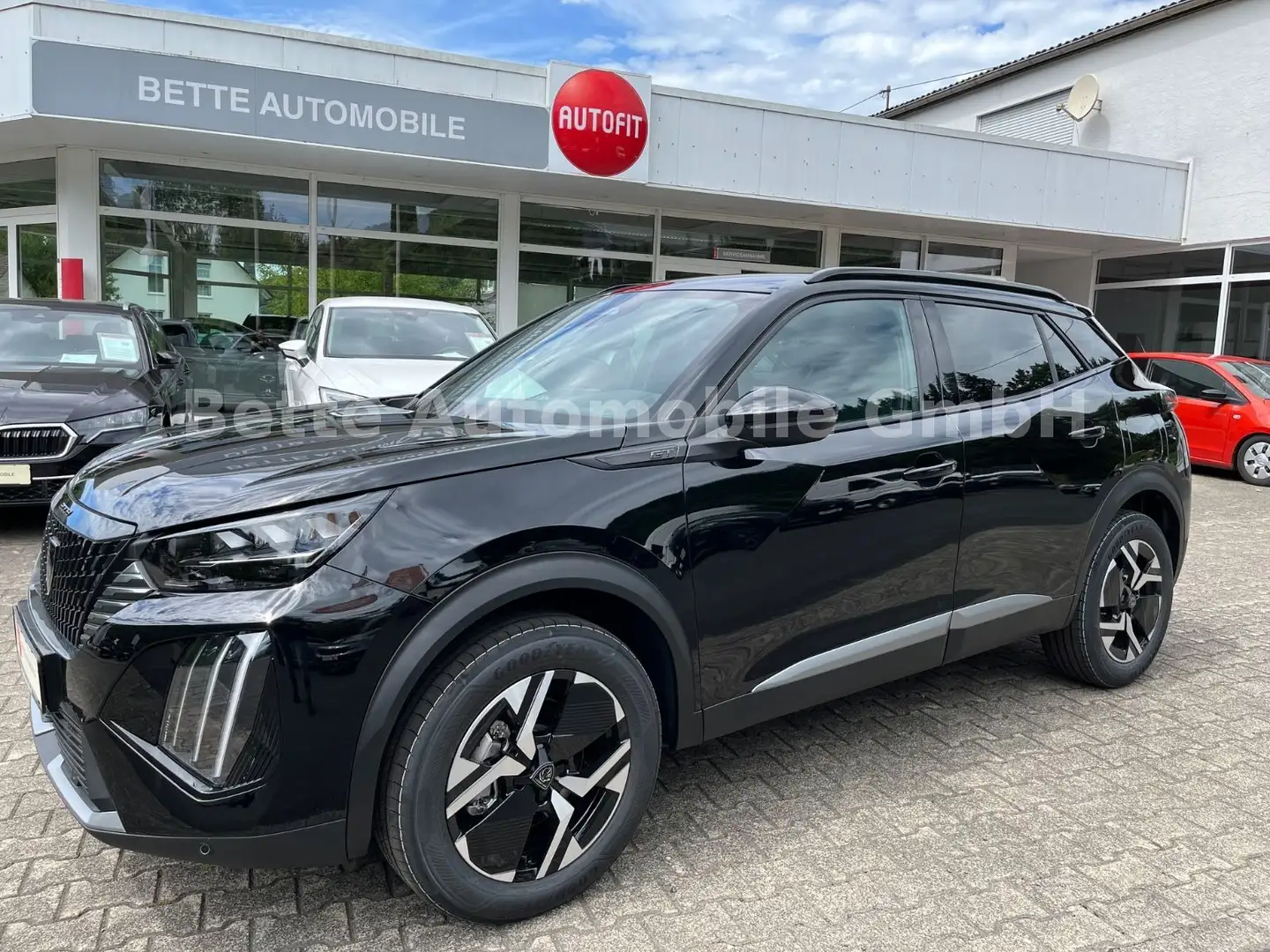 Peugeot 2008 GT HYBRID e-DSC6 *LED*KAMERA* Noir - 1
